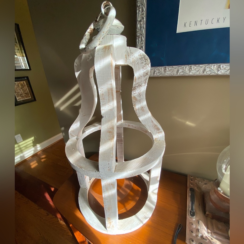 Wooden lantern